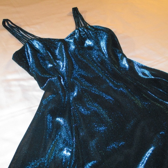 LATE EDITION, LTD Dresses & Skirts - LATE EDITION, LTD AQUA/BLACK SPARKLE DRESS
